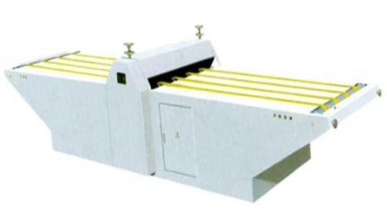 la macchina tagliante a base piatta 380v/50hz ha ondulato il cartone del contenitore di cartone